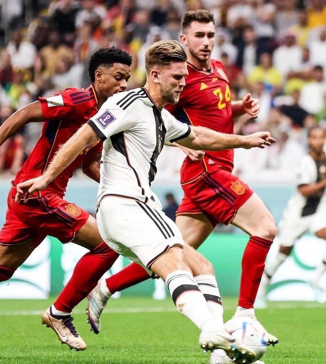 中甲身价榜：居伊-姆本扎200万欧榜首，向余望国内球员第1（中甲身价排名：居伊-姆本扎以200万欧居首，向余望居本土第一）