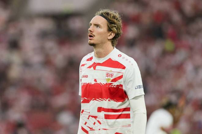 坐地起价？世欧预附加赛对阵出炉后爱尔兰往返捷克机票上涨近2倍（世欧预附加赛对阵公布后，爱尔兰往返捷克机票价格飙升近两倍）