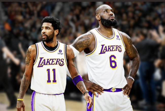 都体：弗拉霍维奇可能缺席尤文20场比赛，包括多场关键战役（都体：弗拉霍维奇恐缺席尤文20场，多场重磅对决难出战）