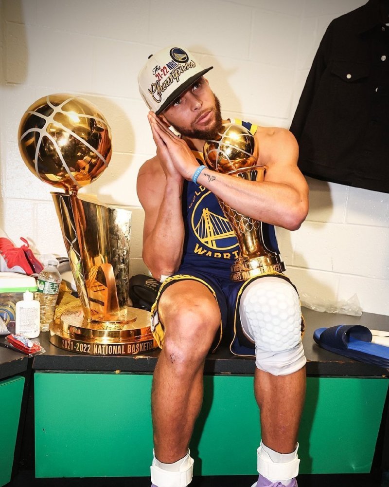 埃贝尔：努贝尔今天有一两次失误，但他依然是一名杰出的门将（埃贝尔力挺努贝尔：虽有一两次失误，仍是杰出门将）