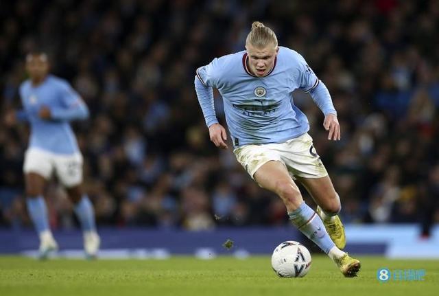 足球转会窗最新消息，欧洲豪门积极引援（转会窗最新动态：欧洲豪门密集引援）